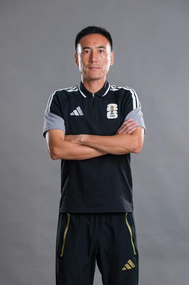 4年6000万到期!尼克斯冠军中锋成抢手货,他能签8700万大合同