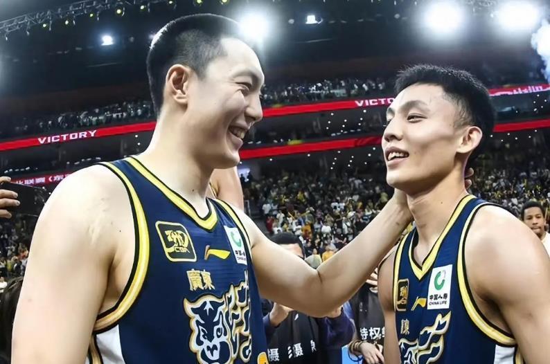 尼克斯时隔53年重夺NBA总冠军