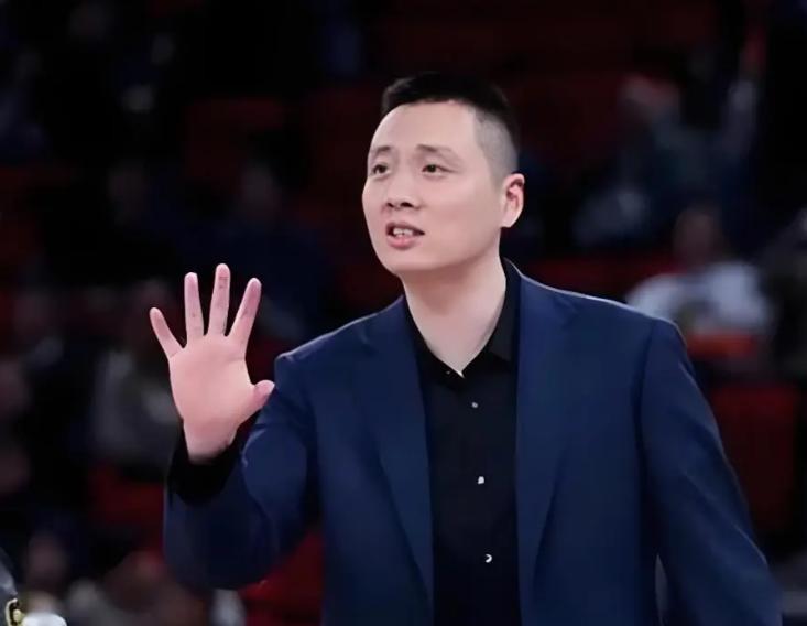 詹姆斯高尔夫事件无后续?刘翔纪录被质疑,虎扑热帖太敢问