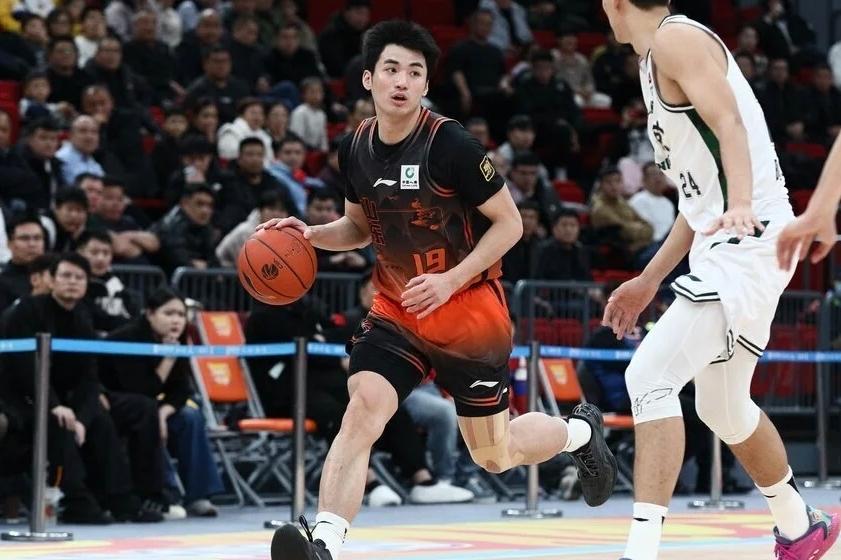 福斯特将吹罚NBA总决赛G5