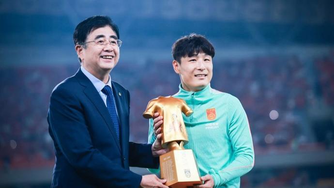 尼克斯夺冠核心登早安美国出爆笑名场面