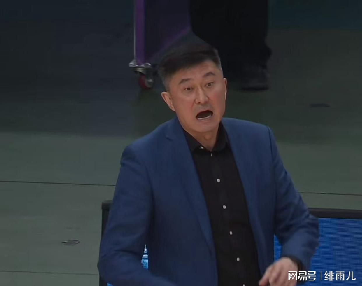 美职篮总决赛4比1淘汰马刺！纽约尼克斯时隔53年再次夺冠！