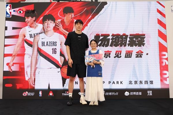 NBA总决赛G5直播:尼克斯3