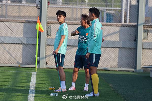 为什么梅西在30岁后,就和欧冠冠军无缘了,是实力缩水吗?