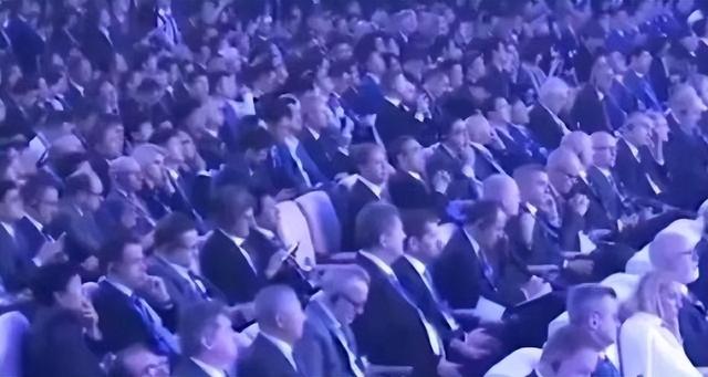 科特迪瓦主帅法埃:恩迪卡还没法上场;我们要争小组第一出线
